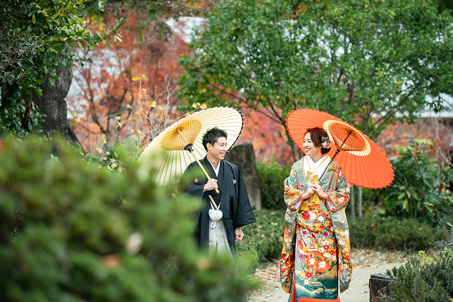 紅葉シーズンの名古屋・モリコロパークでの紅葉・和装前撮り撮影。