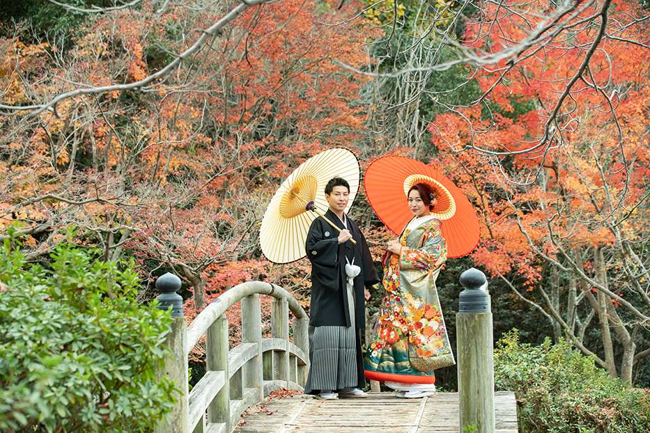 紅葉シーズンの名古屋・モリコロパークでの紅葉・和装前撮り撮影。紅葉撮影スポット