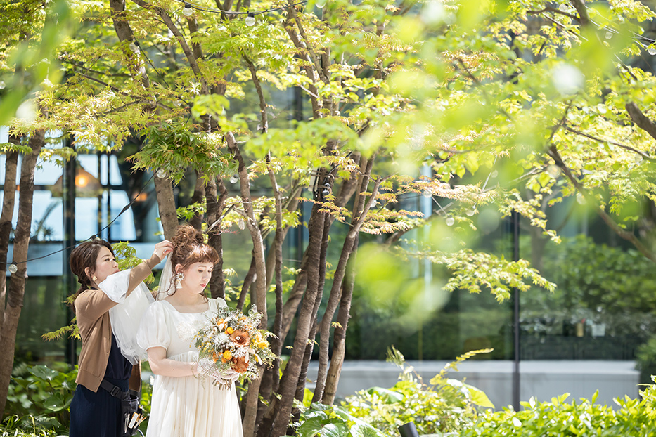 名古屋・Gatehouse（ゲートハウス ）での結婚式持ち込み撮影。光が綺麗な屋外でのお支度シーン撮影