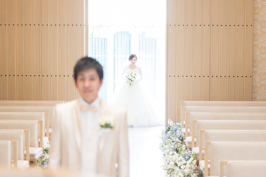 名古屋・ブルーレマン での結婚式撮影。チャペルでのファーストミート