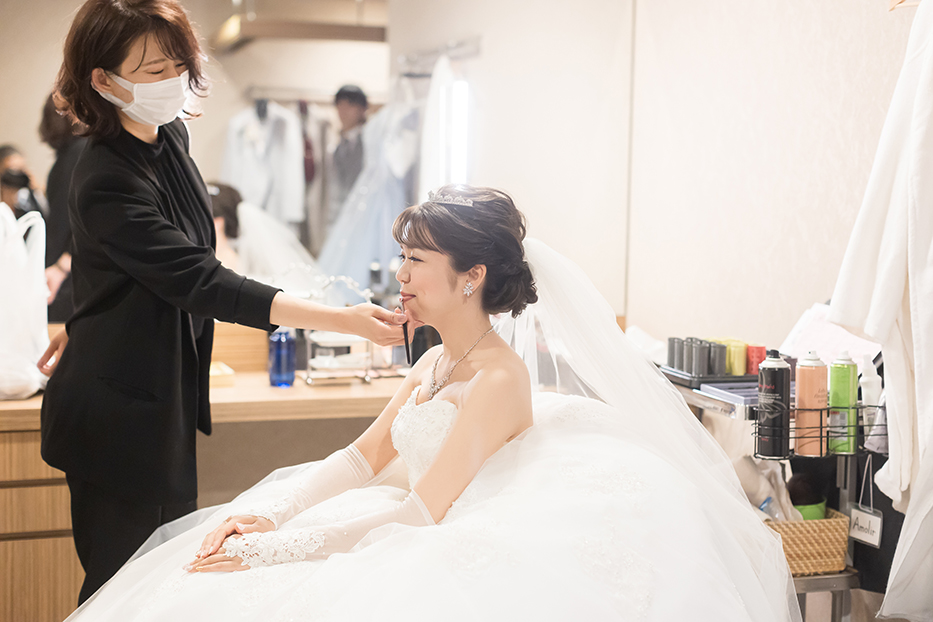 アルカンシエルluxemariage名古屋でゲストとして結婚式の撮影。初めてのブライズルーム