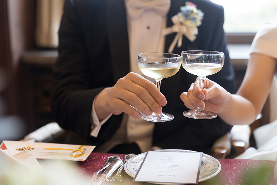 蒲郡クラシックホテルでの結婚式持ち込み撮影。乾杯！