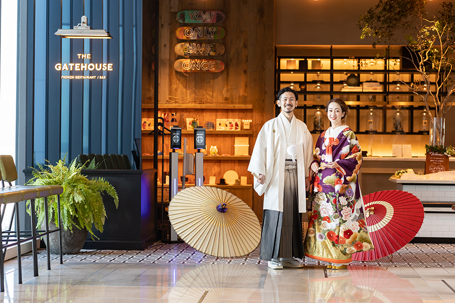 名古屋市のゲートハウスでの結婚写真