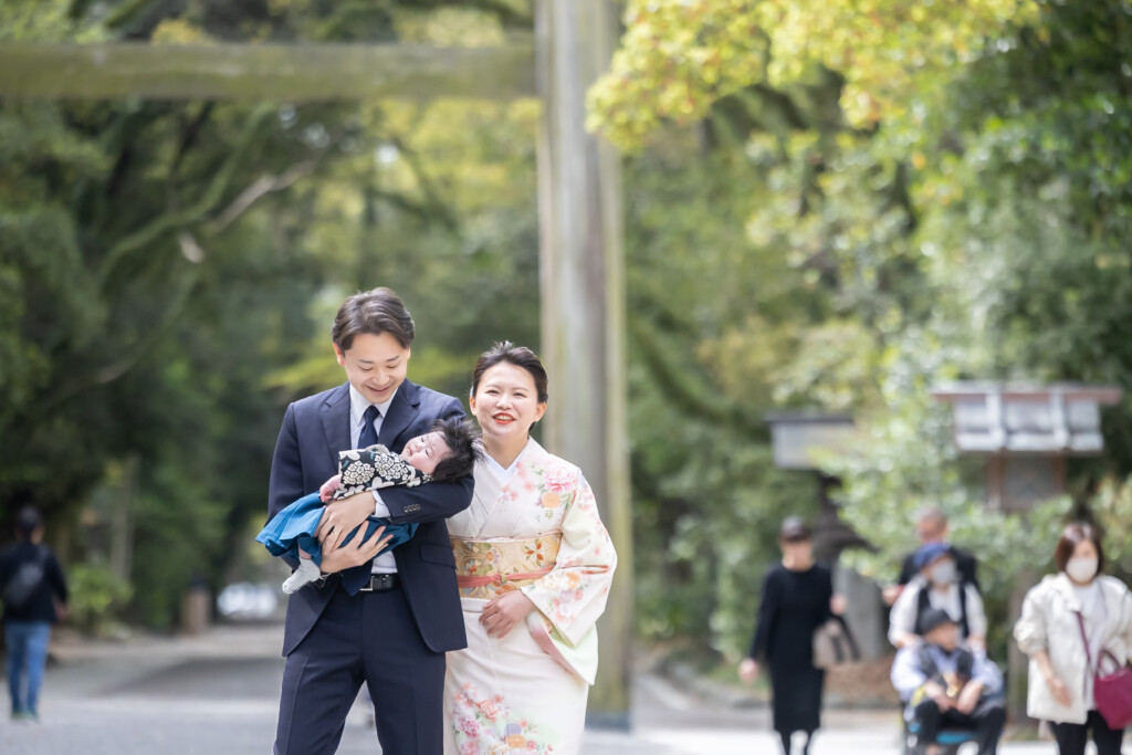 名古屋市の熱田神宮でのお宮参り撮影